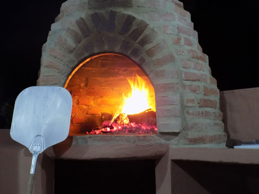 Posada Loma Brisa - Horno de Pizza